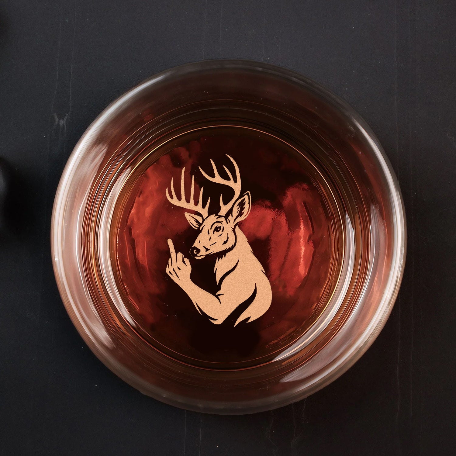 Luxury Deer Hunting Whiskey Decanter & Glass Set – Engraved Buck Glass Gift for Men & Outdoors Lovers