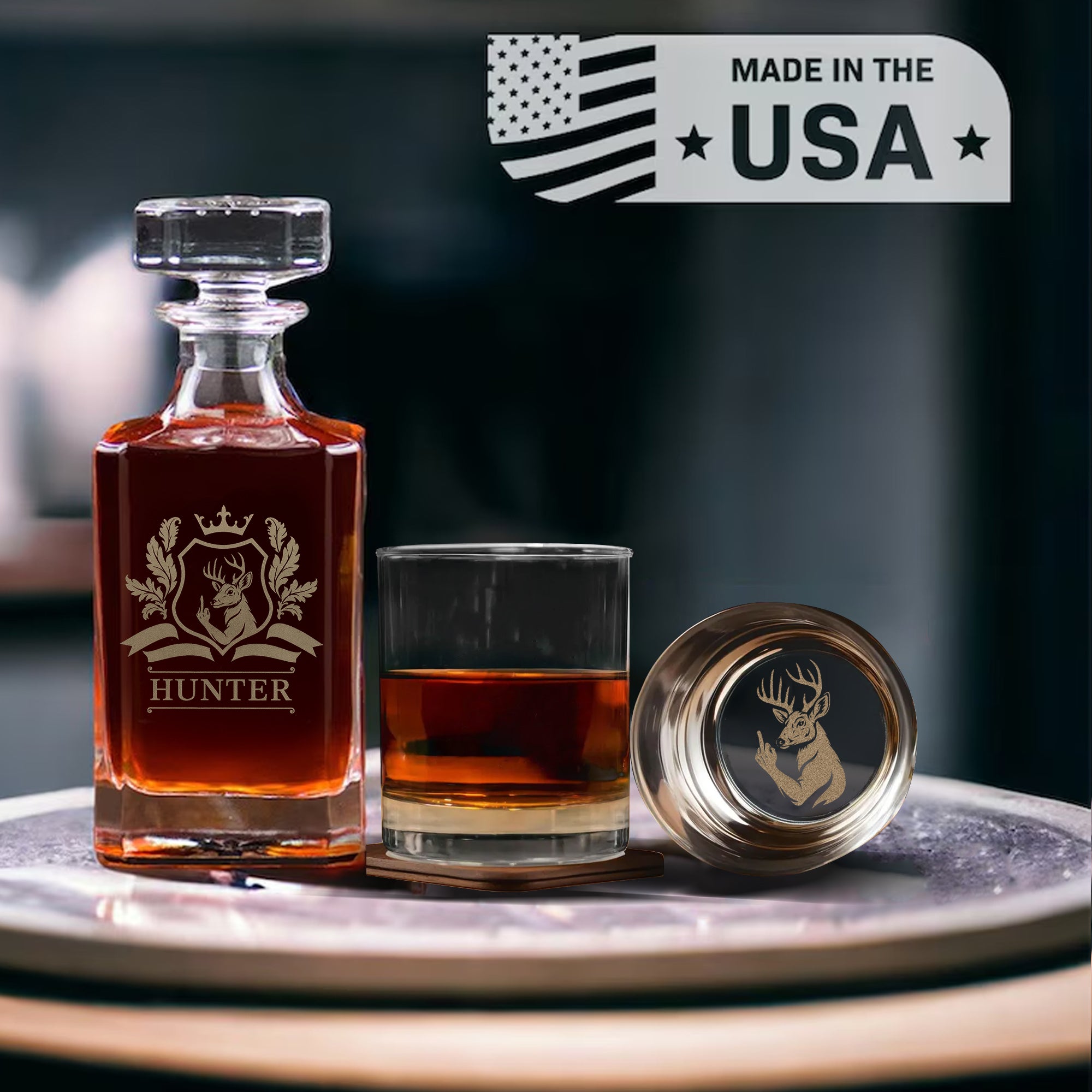 Luxury Deer Hunting Whiskey Decanter & Glass Set – Engraved Buck Glass Gift for Men & Outdoors Lovers