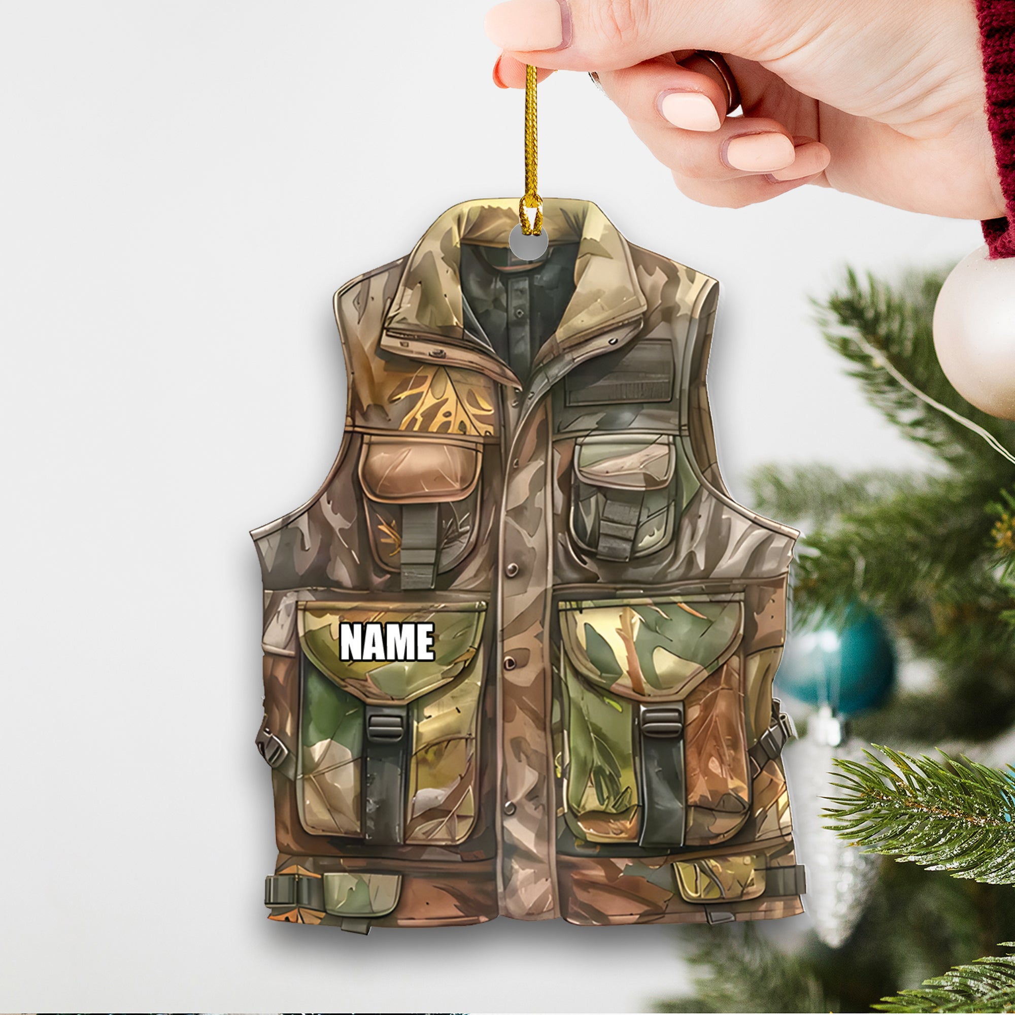 Personalized Camo Hunting Vest Ornament – Custom Name Christmas Tree Decoration Gift for Hunters