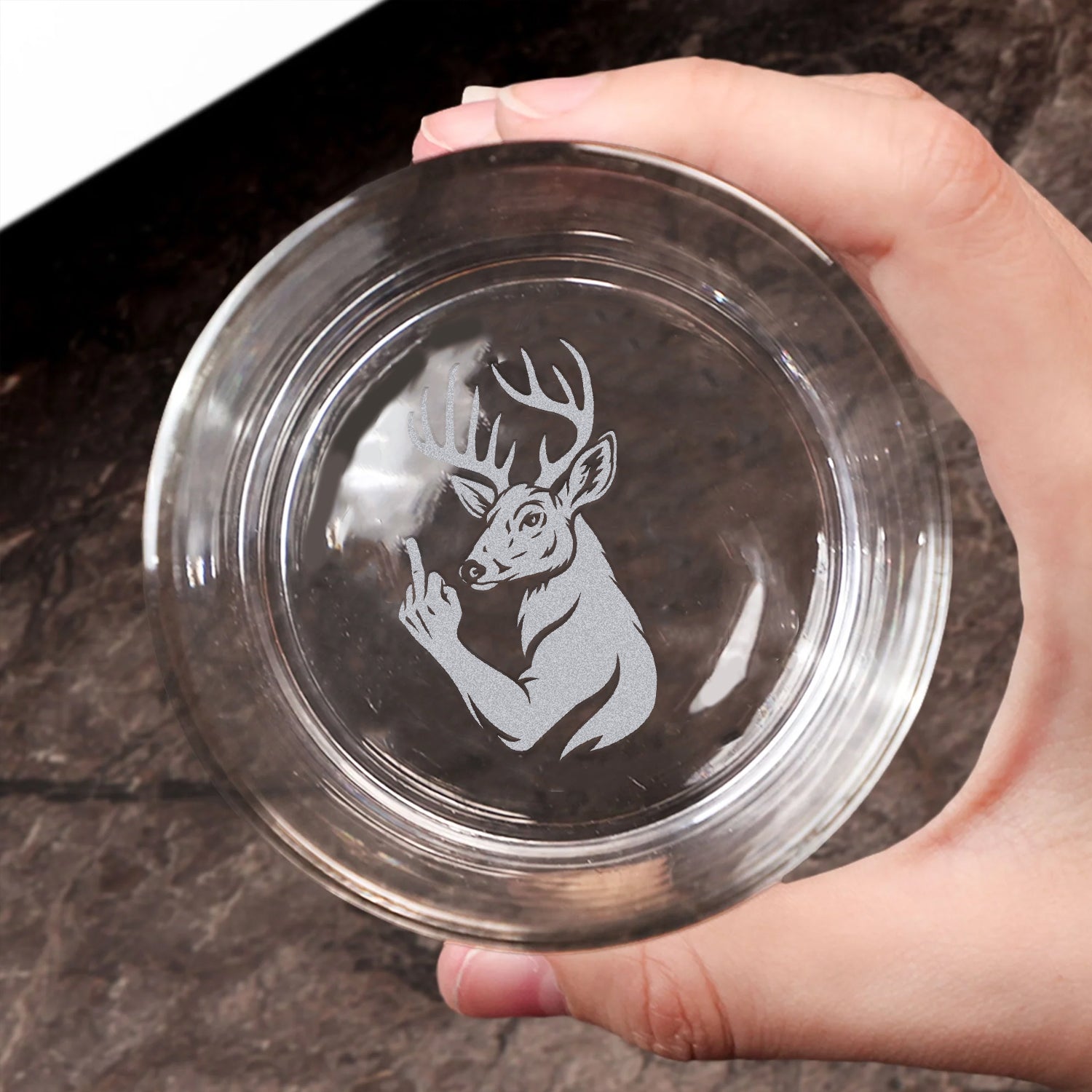 Luxury Deer Hunting Whiskey Decanter & Glass Set – Engraved Buck Glass Gift for Men & Outdoors Lovers