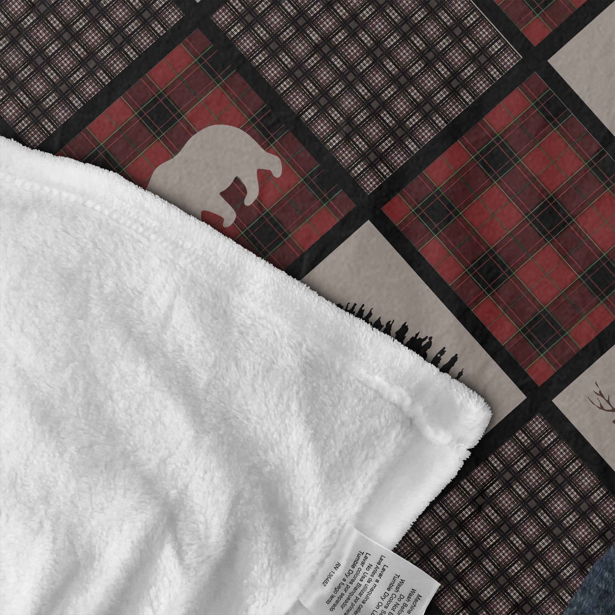 Rustic Hunting Cabin Fleece Blanket – Deer, Bear & Pine Tree - Cozy Gift for Hunters & Nature Lovers