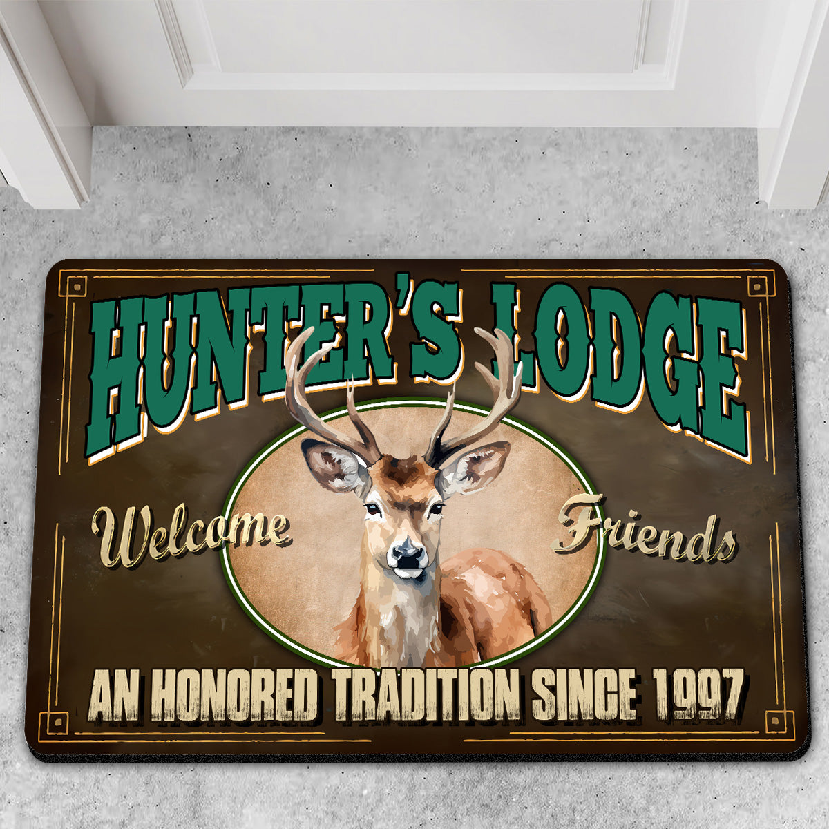Personalized Hunter’s Lodge Deer Doormat – Custom Year, Rustic Cabin Welcome Mat for Hunters & Outdoor Decor
