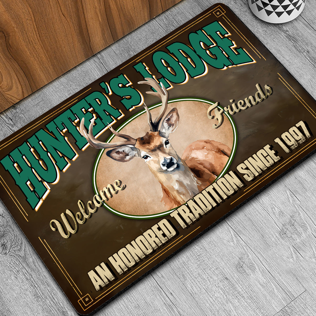 Personalized Hunter’s Lodge Deer Doormat – Custom Year, Rustic Cabin Welcome Mat for Hunters & Outdoor Decor