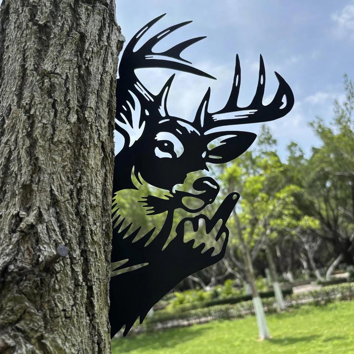 Peeping Deer Funny Finger Metal Sign Peek-A-Boo Flipping Off Deer Outdoor Deer Hunting Lover Camping Cabin Decor, Gift for Dad Papa Husband