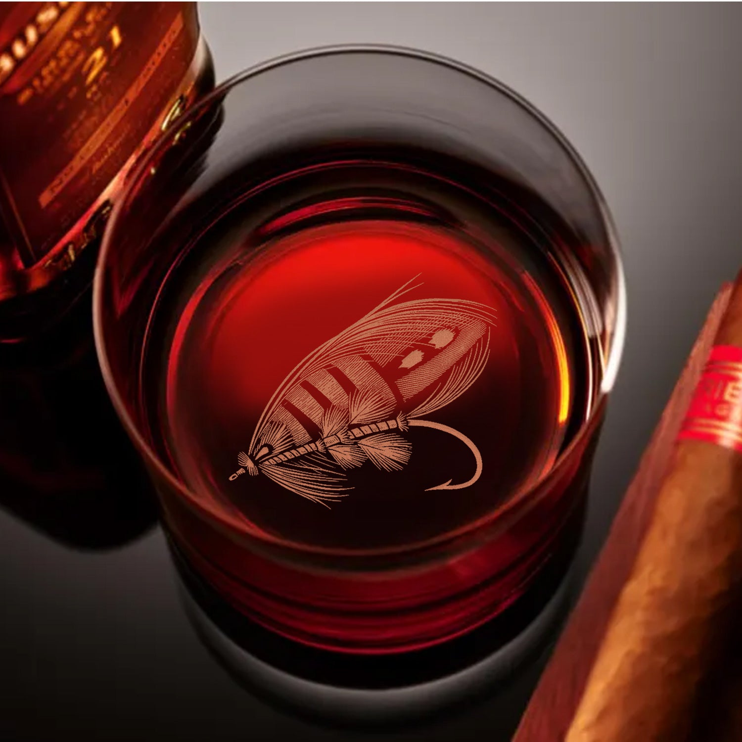 Fly Fishing Engraved Whiskey Glass – Whiskey Glass for Men, Fishermen & Whiskey Lovers