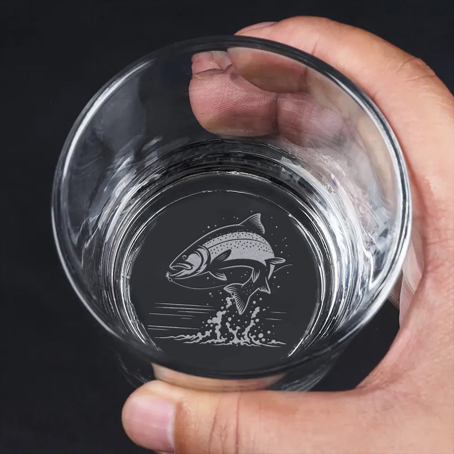 Fishing Engraved Whiskey Glass – Fish Design - Unique Gift for Fishermen & Outdoor Lovers