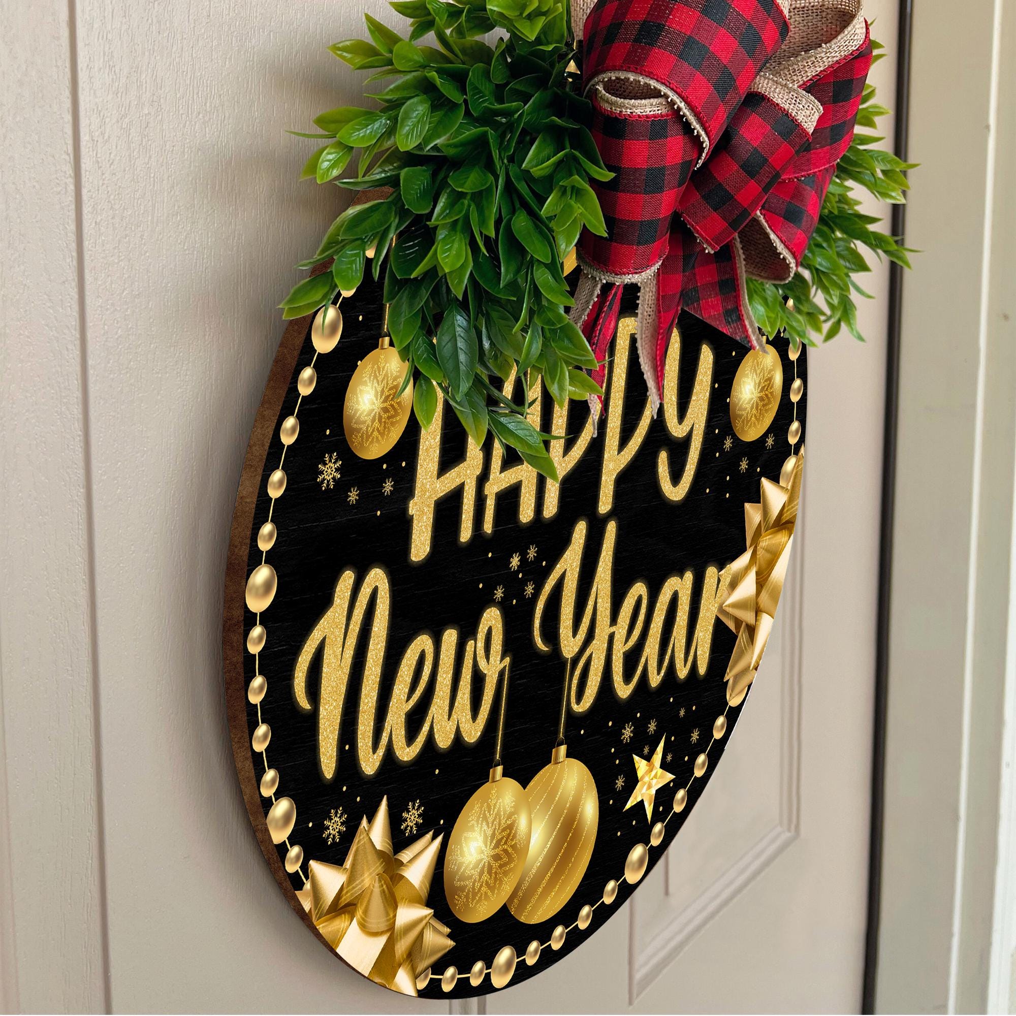 Happy New Year Front Door Hanging Sign, Festive Holiday Round Sign with Red Plaid Bow, New Years Eve Wreath Home Decoration