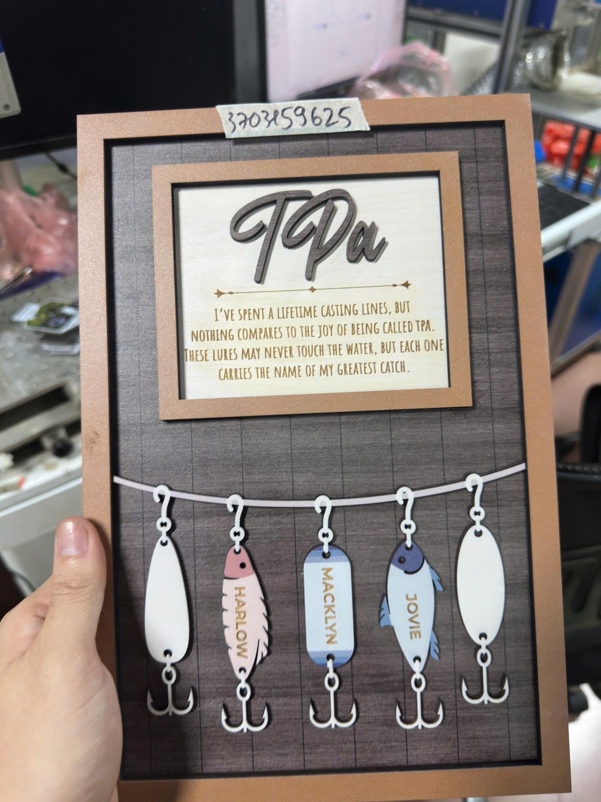 Personalized Father's Day Gift | Custom Fishing Lure Dad Sign | Greatest Catch Father's Day Gift for Dad | Birthday Gift for Fishing Lovers