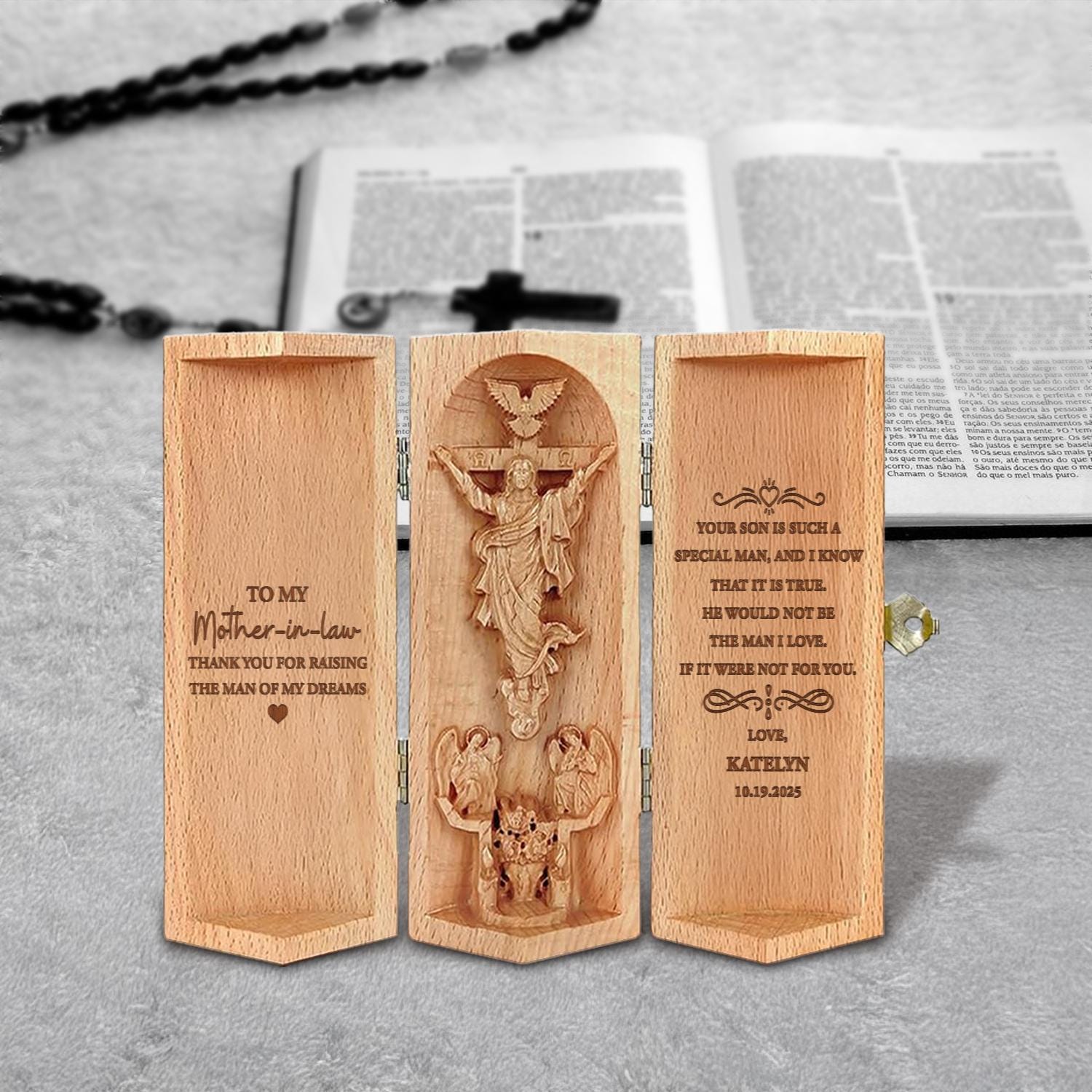 Personalized Christian Wooden Cylinder Sculpture of Jesus Thank You Gifts for Mother-in-Law from Bride  Jesus Carving Folding Prayer Plaque