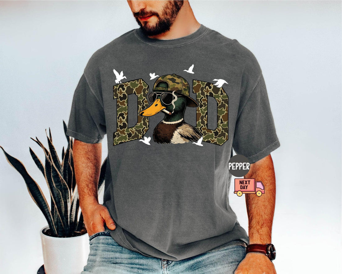Funny Duck Hunting Dad Shirt – Mallard with Camo Hat Graphic Tee – Gift for Outdoorsman Father Who Loves Hunting